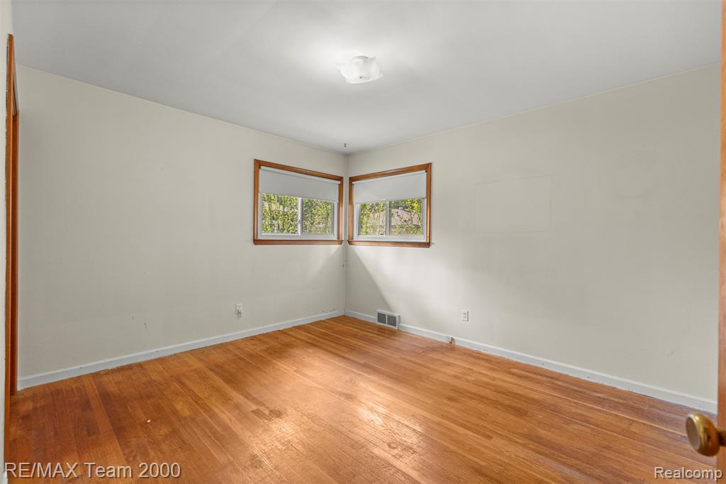 27143 Westland Road, Redford, MI 48240 — Photo 20