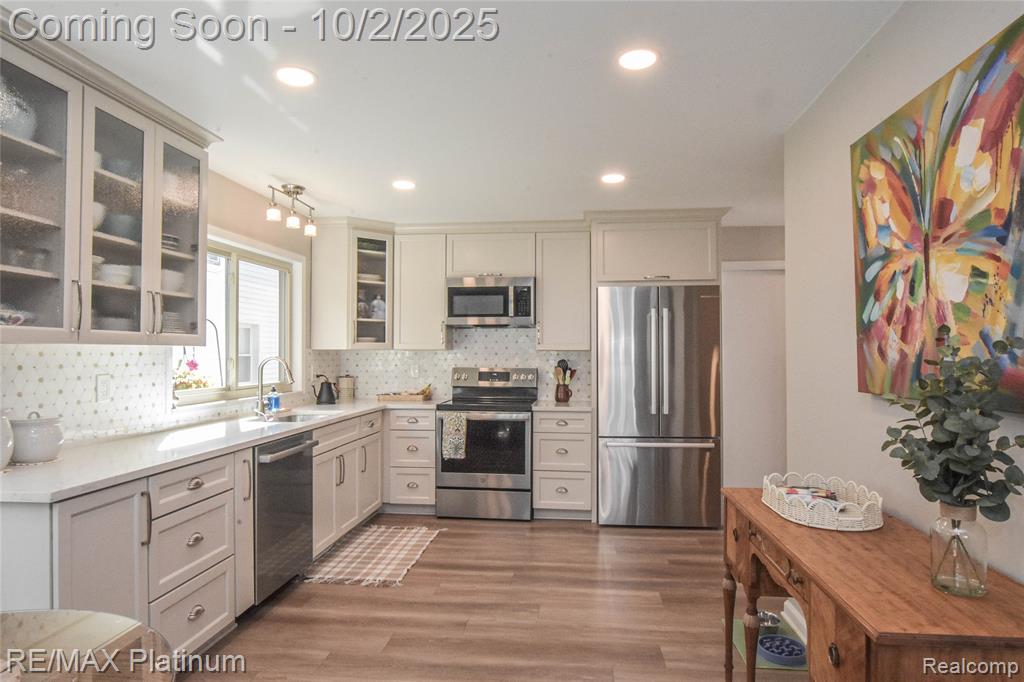 8426 Cooley Beach Drive, White Lake, MI — Photo 12