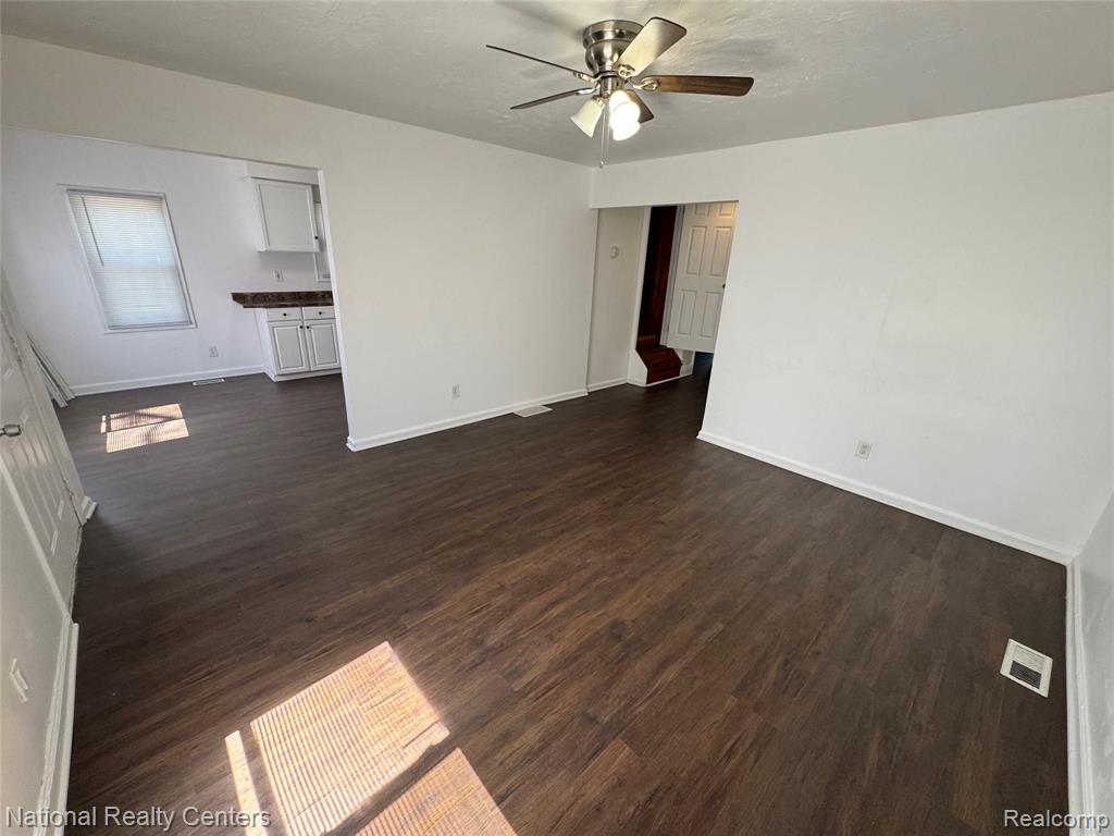 8709 Toepfer Road, Warren, MI 48089 — Photo 5