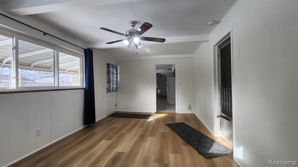 45251 CUSTER Avenue, Utica, MI 48317 — Photo 2