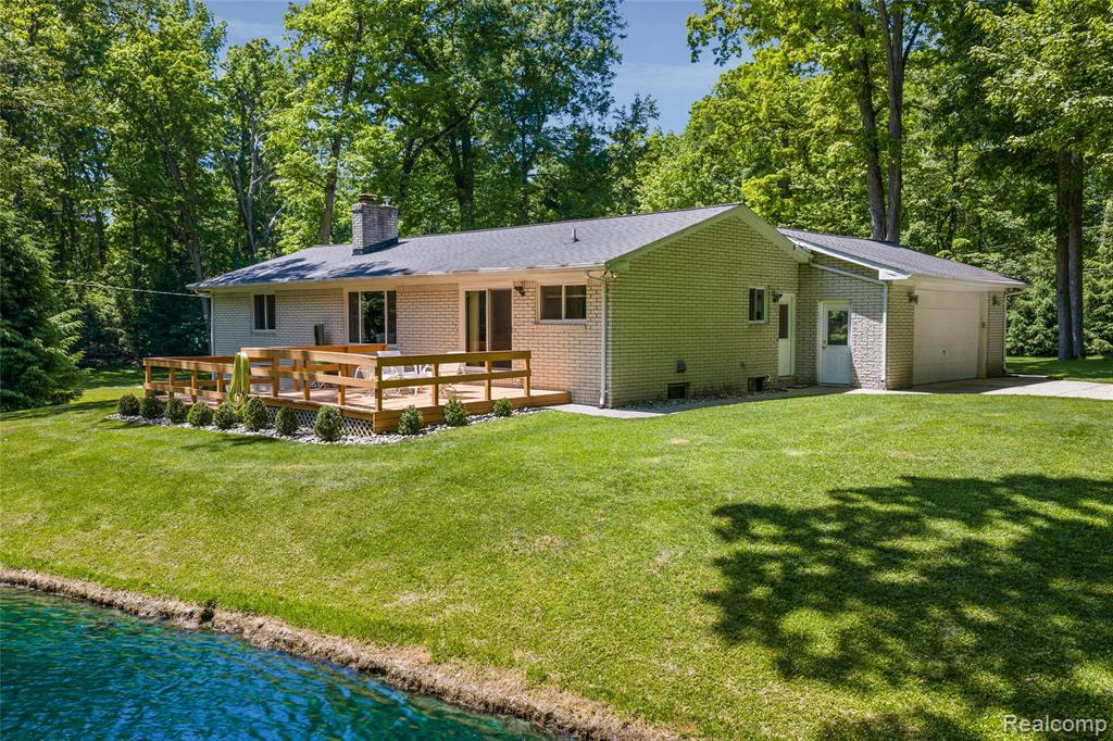 10100 Bridge Lake Road, Clarkston, MI 48348 — Photo 33