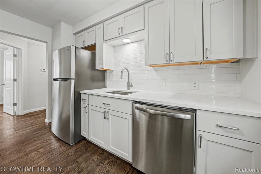 22620 Raven Avenue, Eastpointe, MI 48021 — Photo 13