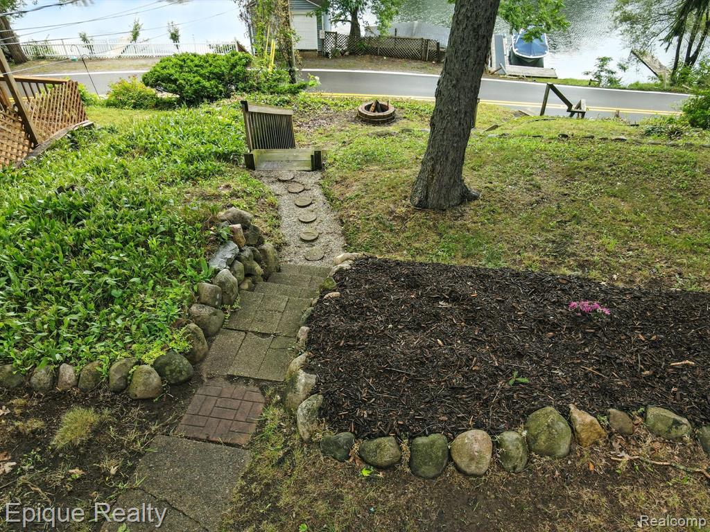481 Heights Road, Lake Orion, MI 48362 — Photo 6