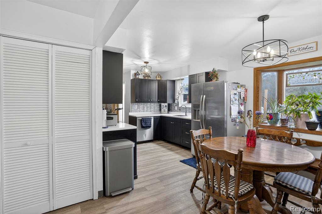 9411 Jennings Road, Grand Blanc, MI 48439 — Photo 10