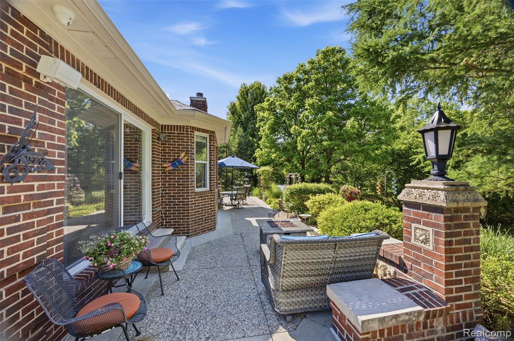 47041 Hidden River Circle N, Canton, MI 48188 — Photo 46