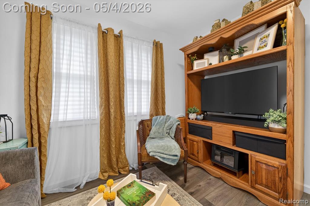107 S Lester Street, Capac, MI 48014 — Photo 9