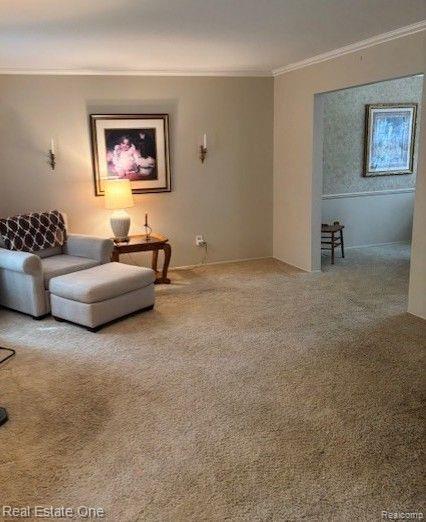 505 DARBEE Court, Clawson, MI — Photo 8