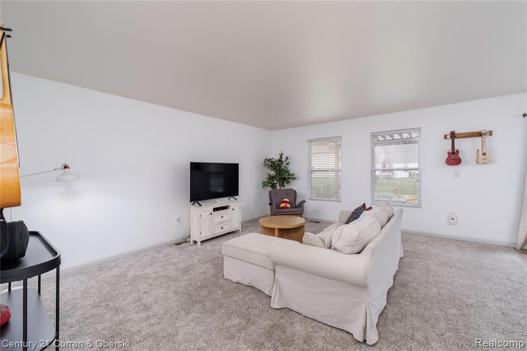 937 Prairie Lane, Milan, MI 48160 — Photo 7