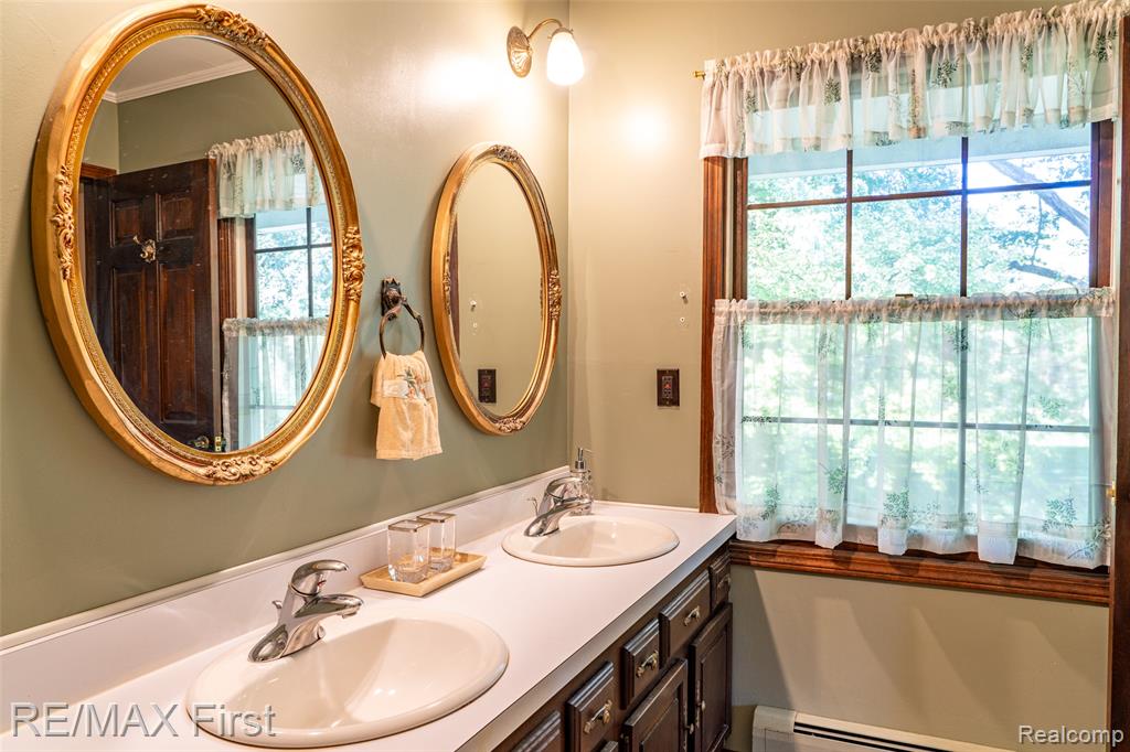 7470 Thornwood Street, Canton, MI 48187 — Photo 43