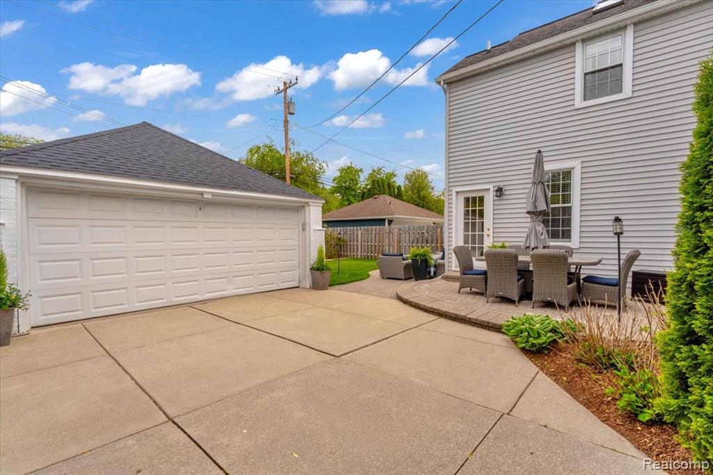 784 University Place, Grosse Pointe, MI 48230 — Photo 44