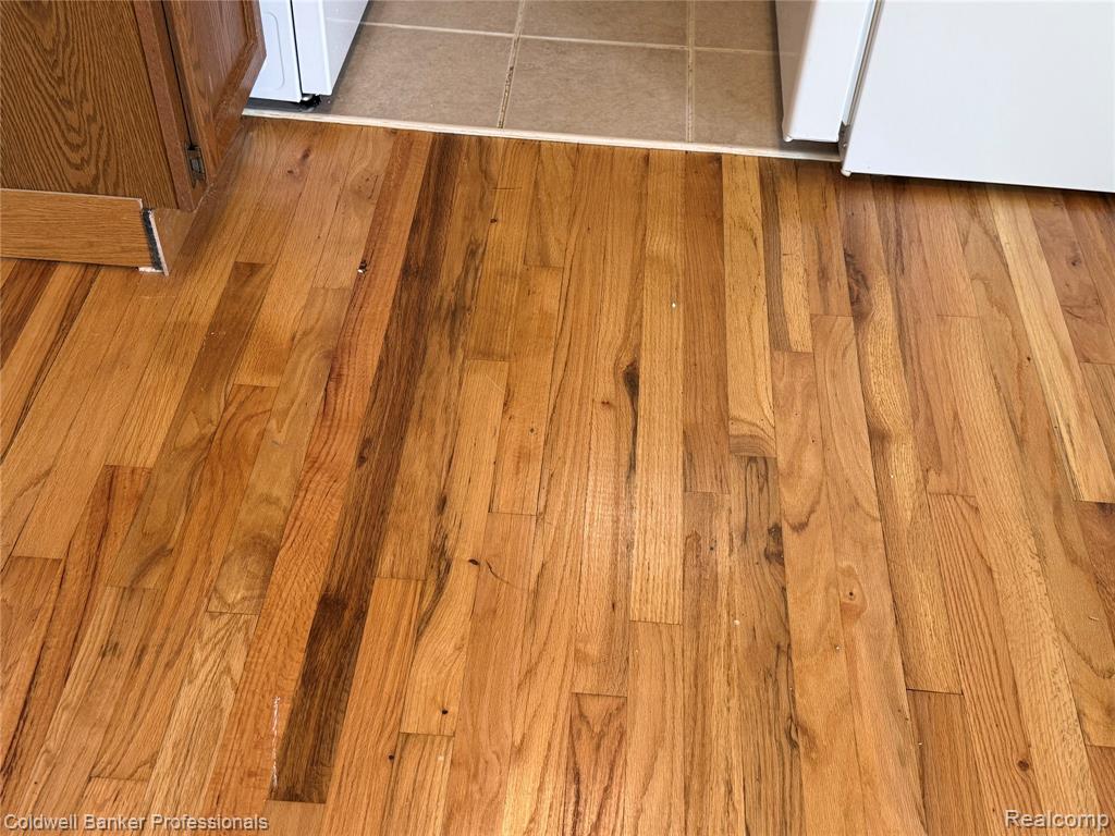 8689 Sterling street, Center Line, MI 48015 — Photo 6