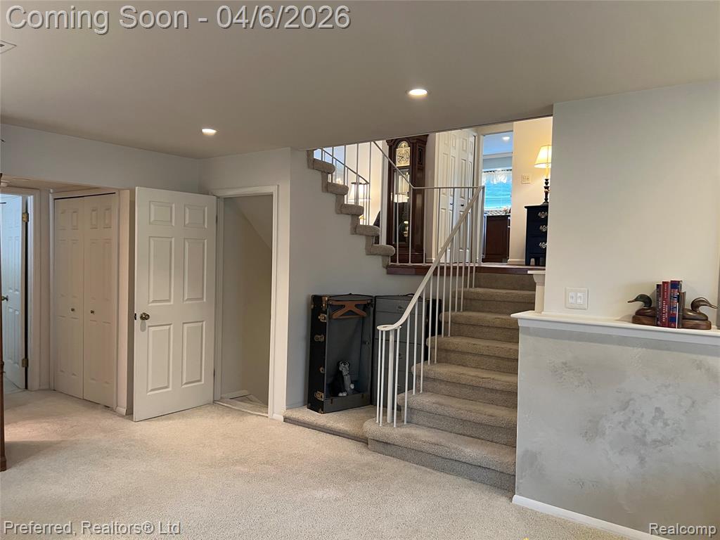 8370 Elmhurst Street, Canton, MI 48187 — Photo 31