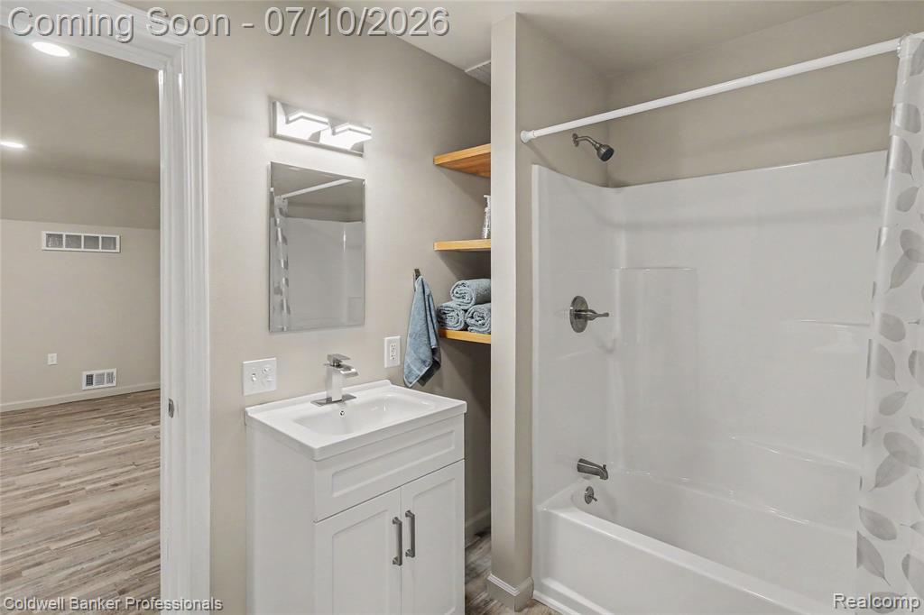 3822 Broadview Lane, Highland, MI — Photo 30