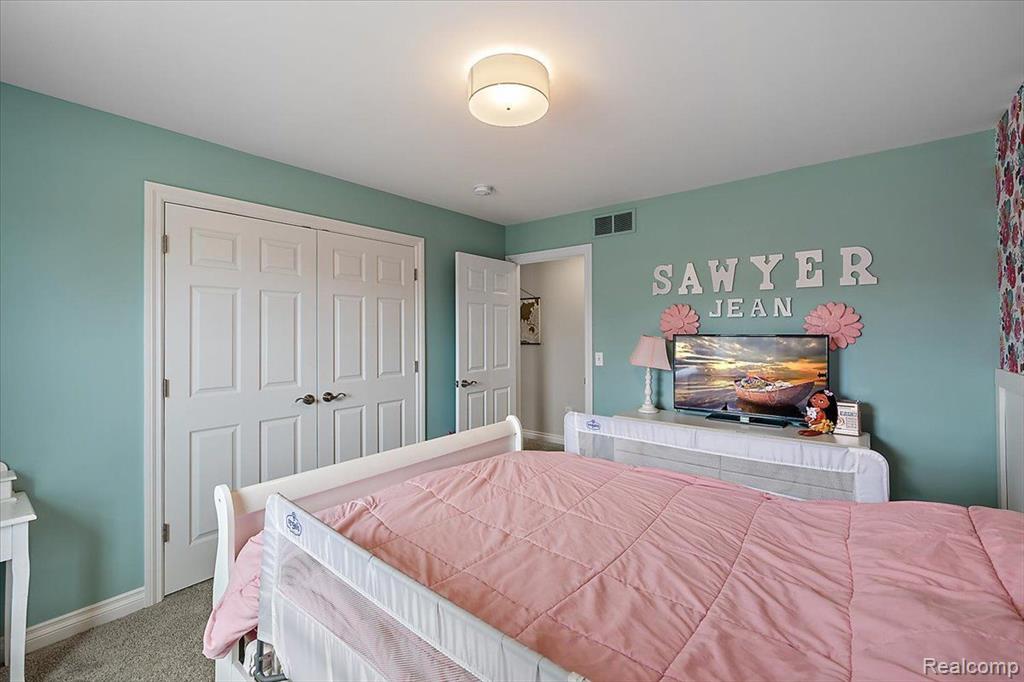 930 CROSS Street, Oxford, MI 48371 — Photo 39