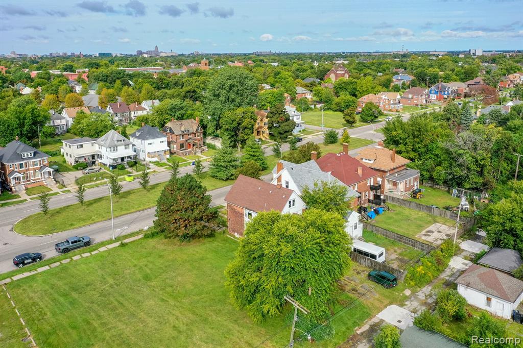 846 E Grand Boulevard, Detroit, MI 48207 — Photo 5