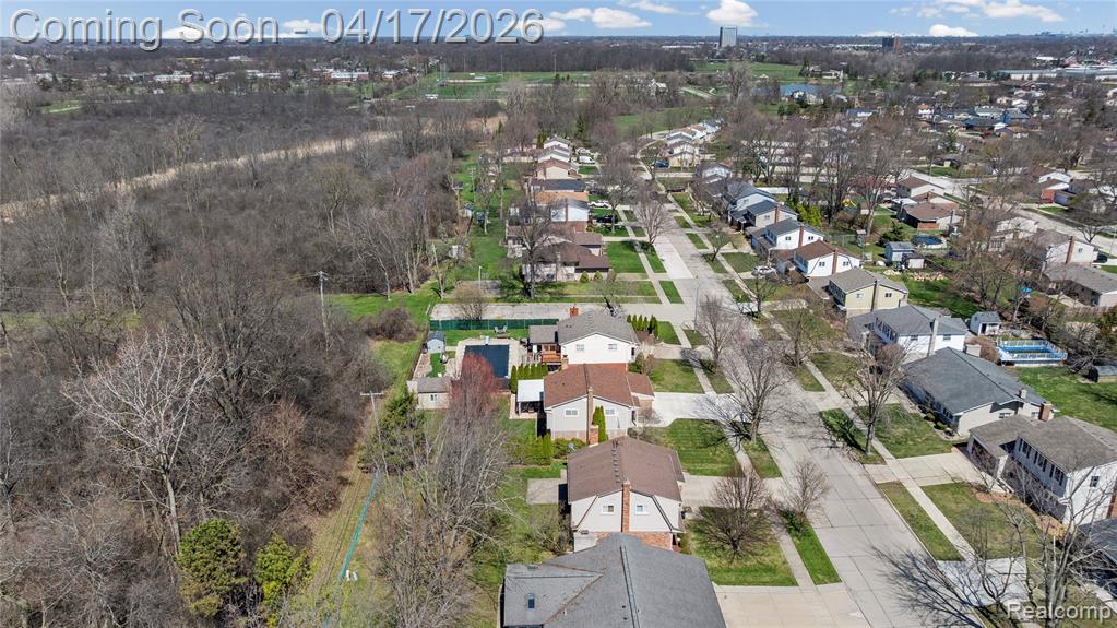 19534 Coachwood Road, Riverview, MI 48193 — Photo 39