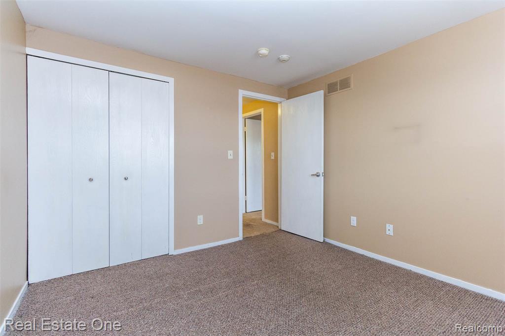 1891 Vine Way Drive, 33, Canton, MI 48188 — Photo 29