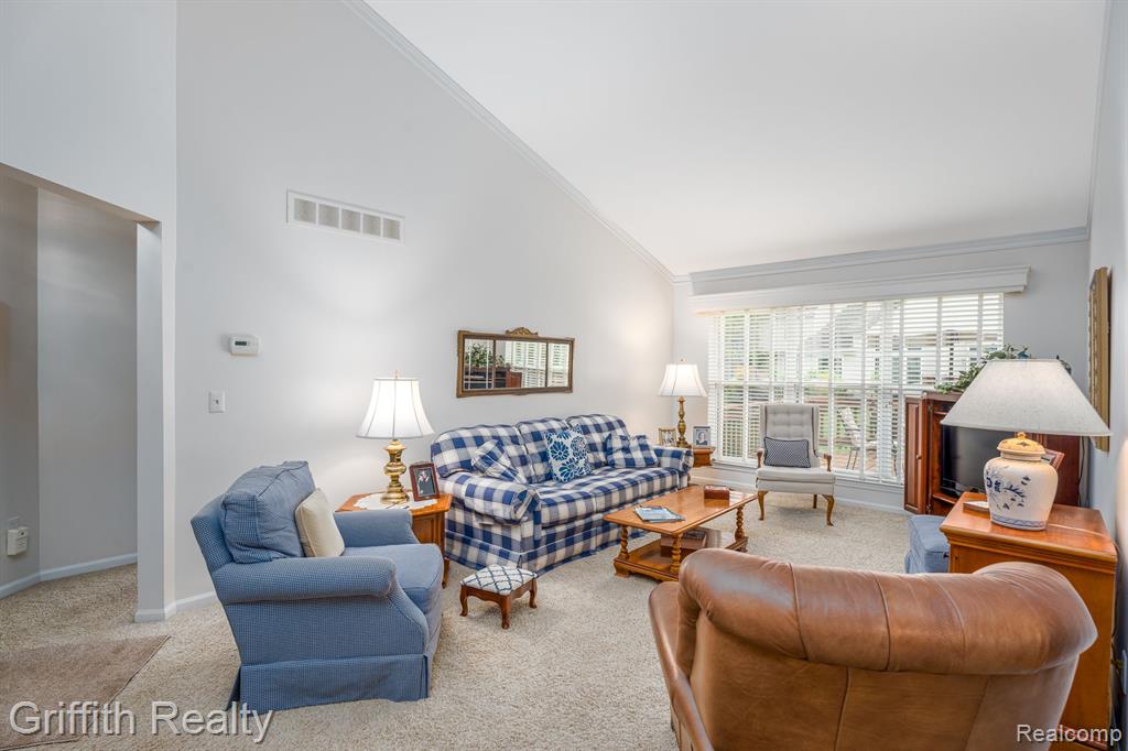 850 CALPERNIA, Wixom, MI 48393 — Photo 16