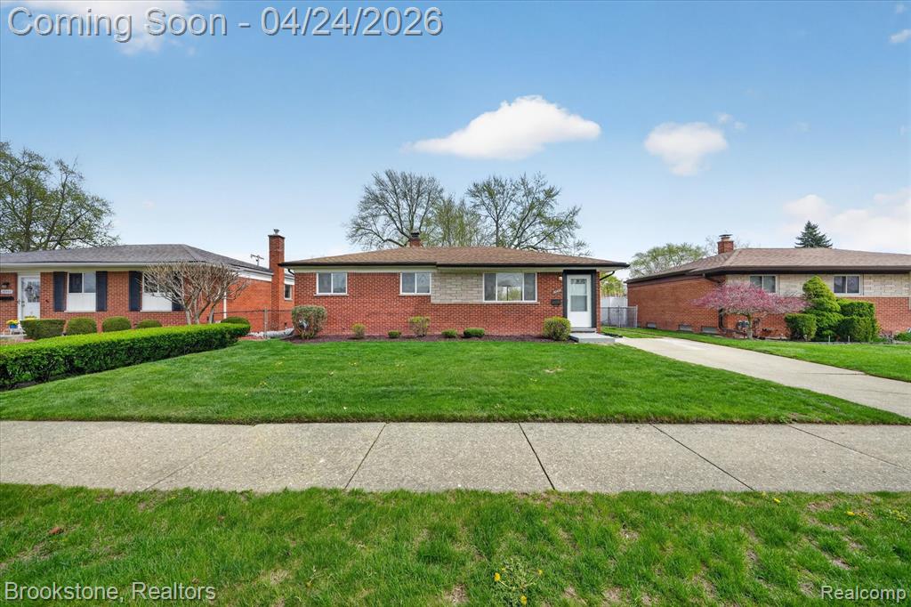 30428 Iroquois Drive, Warren, MI 48088 — Photo 3