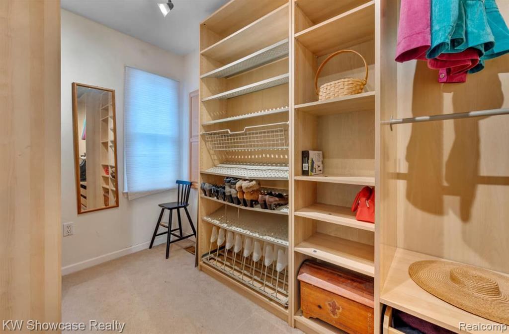 585 TIMBER RIDGE Drive, Highland, MI — Photo 11