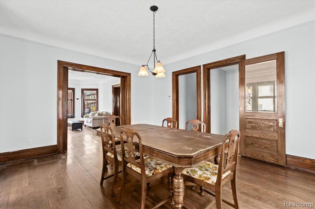50 TAYLOR Street, Detroit, MI 48202 — Photo 14