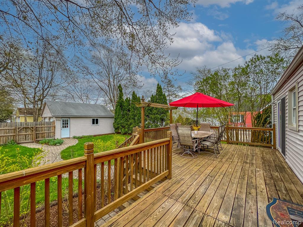 4526 TONAWANDA Avenue, Royal Oak, MI 48073 — Photo 14
