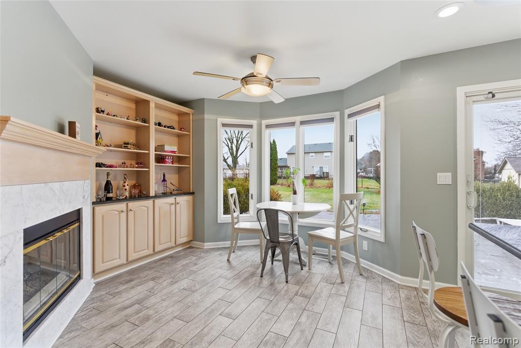 7095 Elmwood Drive, Grand Blanc, MI 48439 — Photo 23