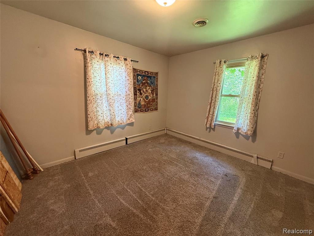 4204 Weston Drive, Burton, MI 48509 — Photo 15