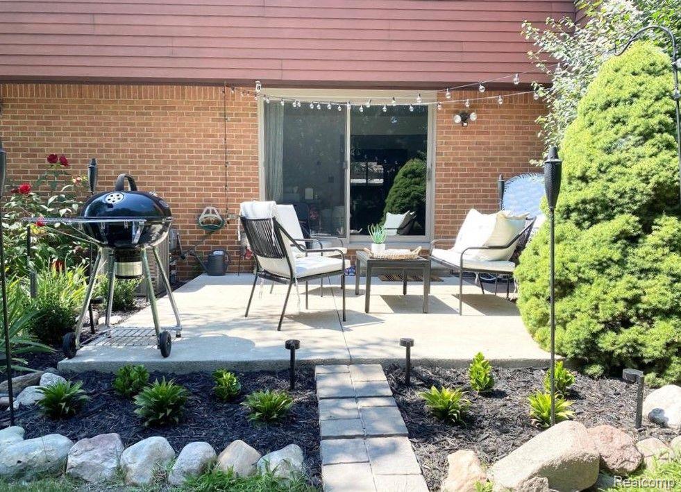 3630 OLD CREEK Road, Troy, MI 48084 — Photo 20