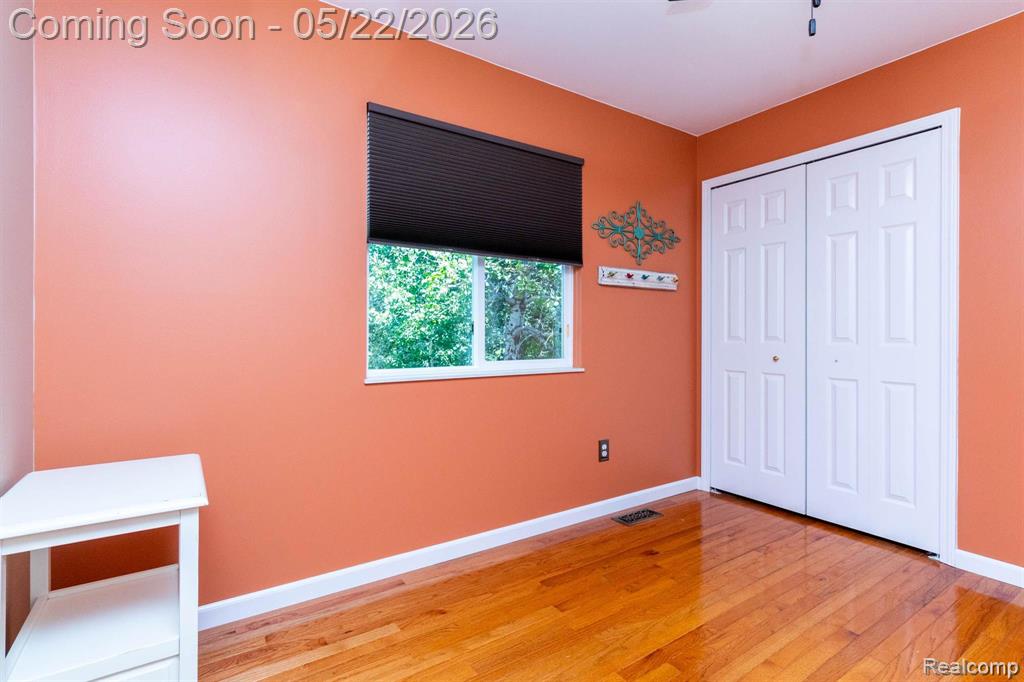 1398 BEAVERBROOK Drive, Holly, MI 48442 — Photo 37