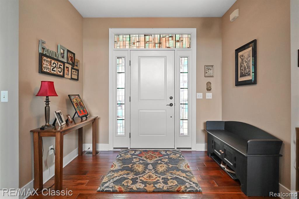 5314 WALNUT CREEK Lane, Ann Arbor, MI 48105 — Photo 9