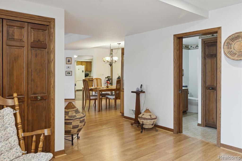 43050 12 Oaks Crescent Drive, 3044, Novi, MI 48377 — Photo 26