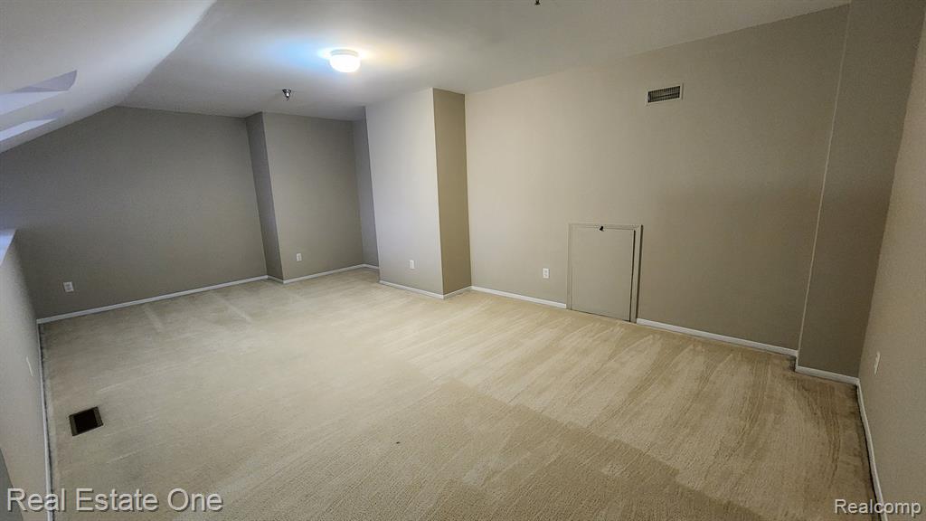 148 Saber Way, 6, Lake Orion, MI 48362 — Photo 22