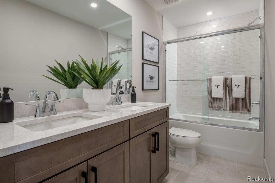 49478 Coldwater Ridge Drive, Northville, MI — Photo 8