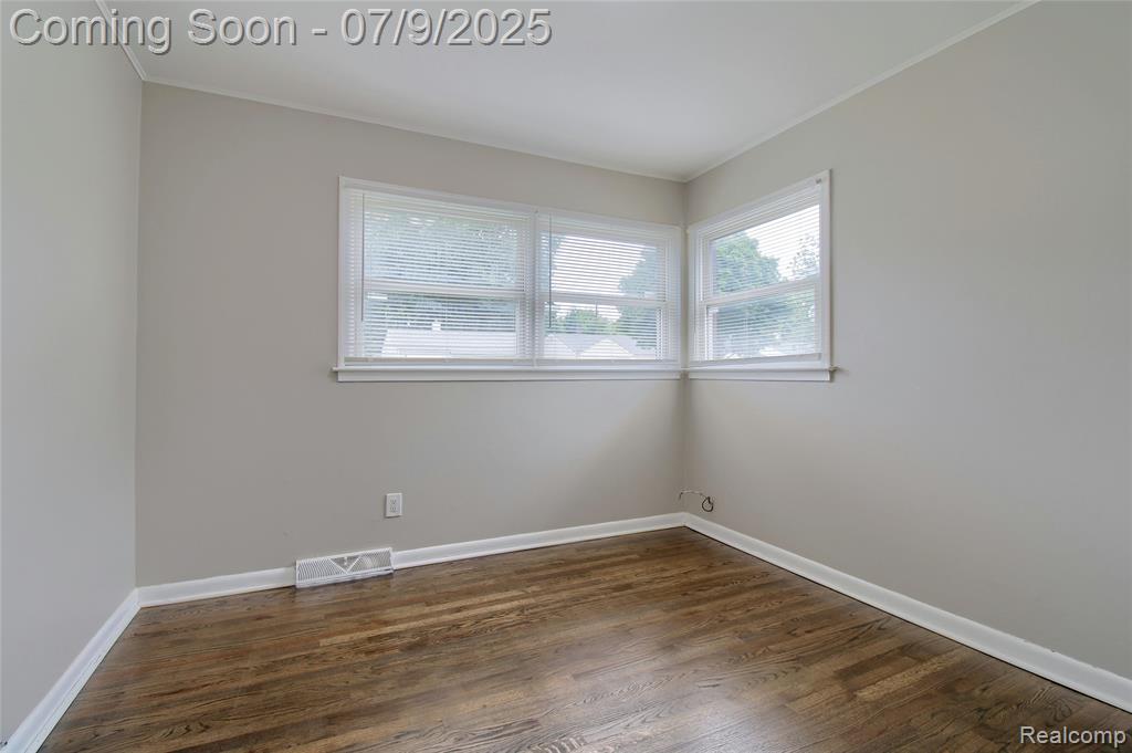 7218 Theut Avenue, Warren, MI 48091 — Photo 13