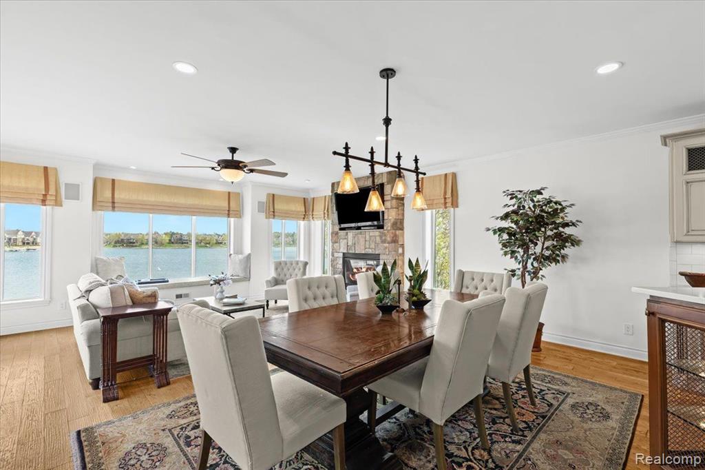 8393 BOULDER SHORES Drive, South Lyon, MI 48178 — Photo 11