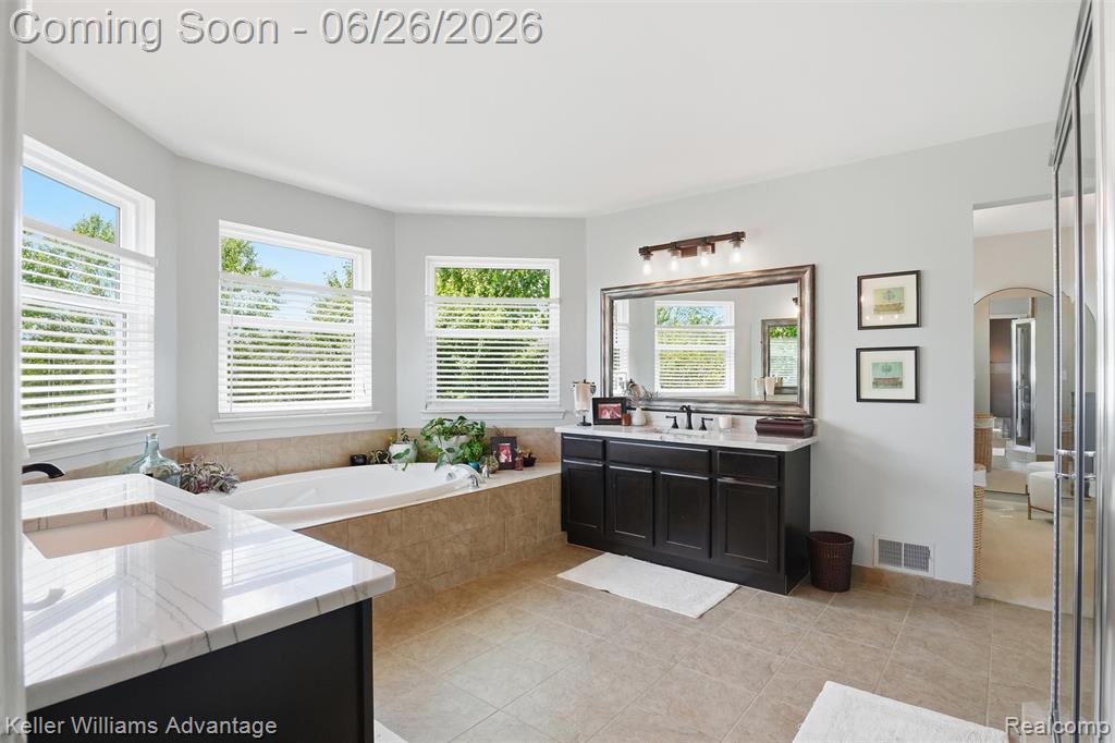 51121 Gold Ridge Lane, Canton, MI 48188 — Photo 16