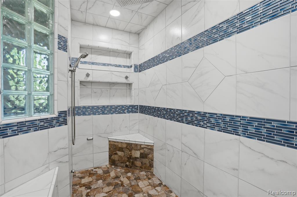 8888 Pilgrim, Washington, MI — Photo 29