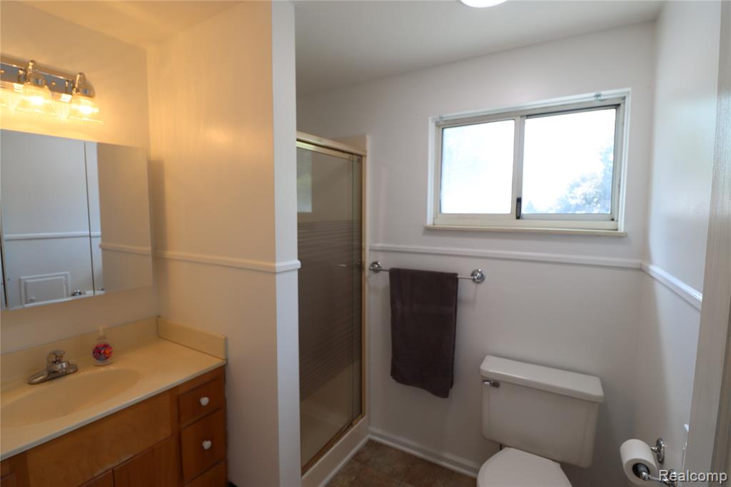 9360 Gale Road, Goodrich Vlg, MI — Photo 14