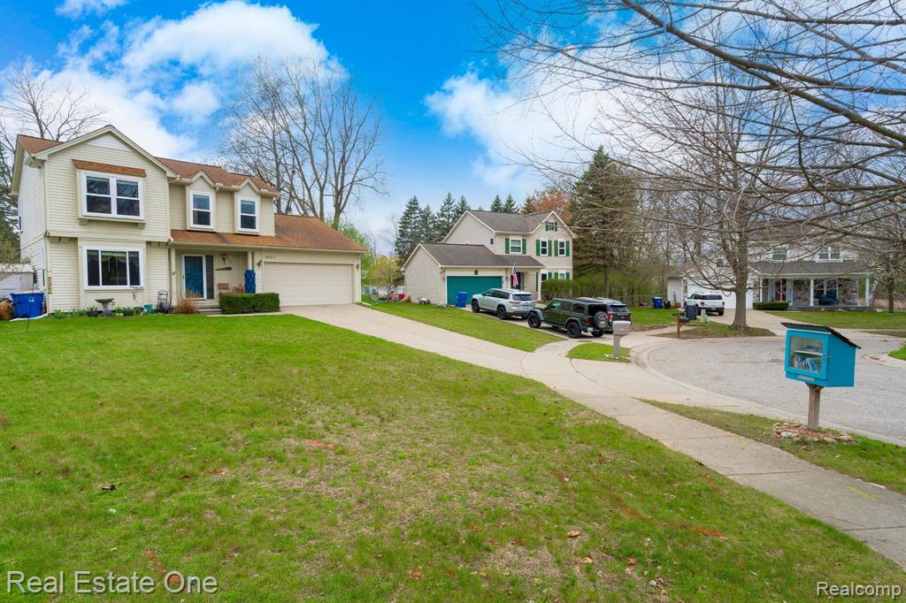 4067 HIGHVIEW, Waterford, MI 48329 — Photo 3