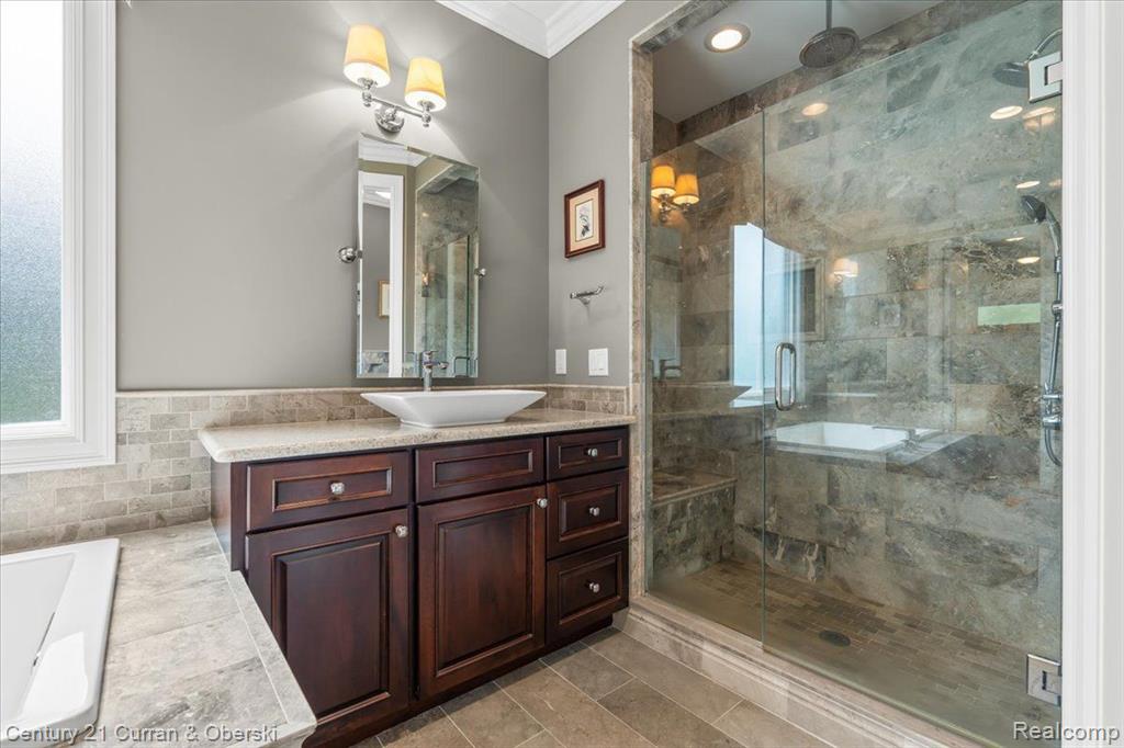 20774 RICHMOND Drive, Northville, MI 48167 — Photo 19