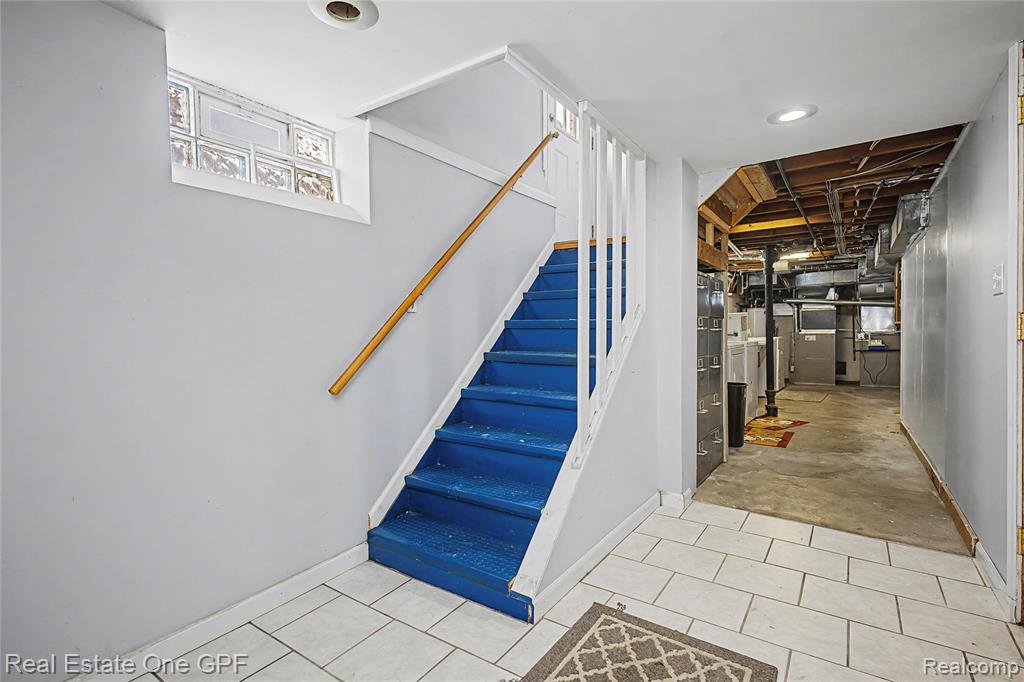 506 W 12 Mile Road, Royal Oak, MI 48073 — Photo 42