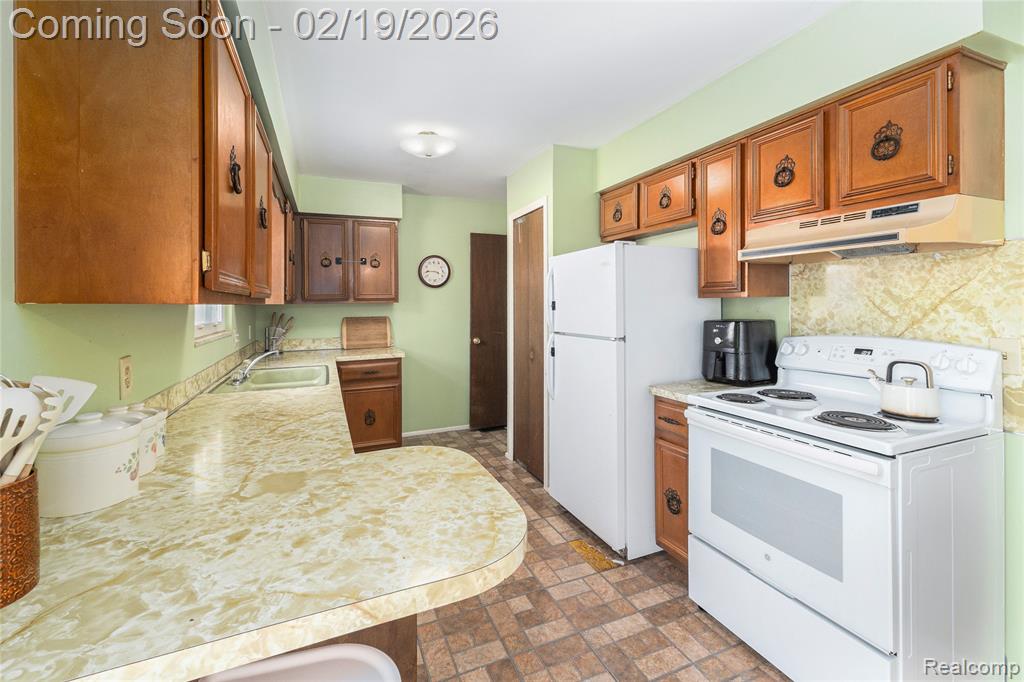 4413 Esta Drive, Flint, MI 48506 — Photo 6