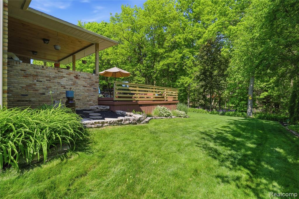 6211 Kings Scepter Road, Grand Blanc, MI 48439 — Photo 55