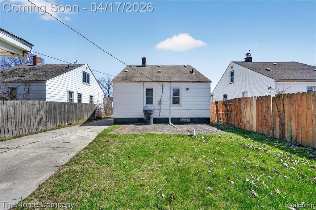 9077 Fielding Street, Detroit, MI 48228 — Photo 37