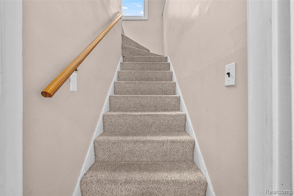 7490 Lamphere, Redford, MI 48239 — Photo 15