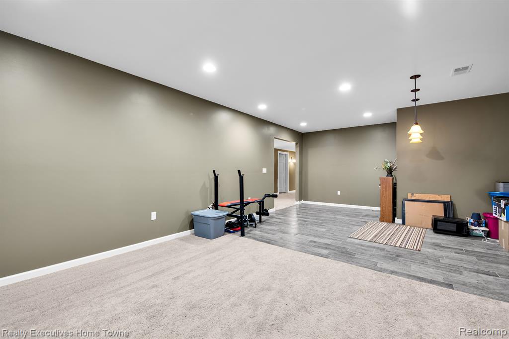 1050 WALES RIDGE Road, Wales, MI — Photo 25