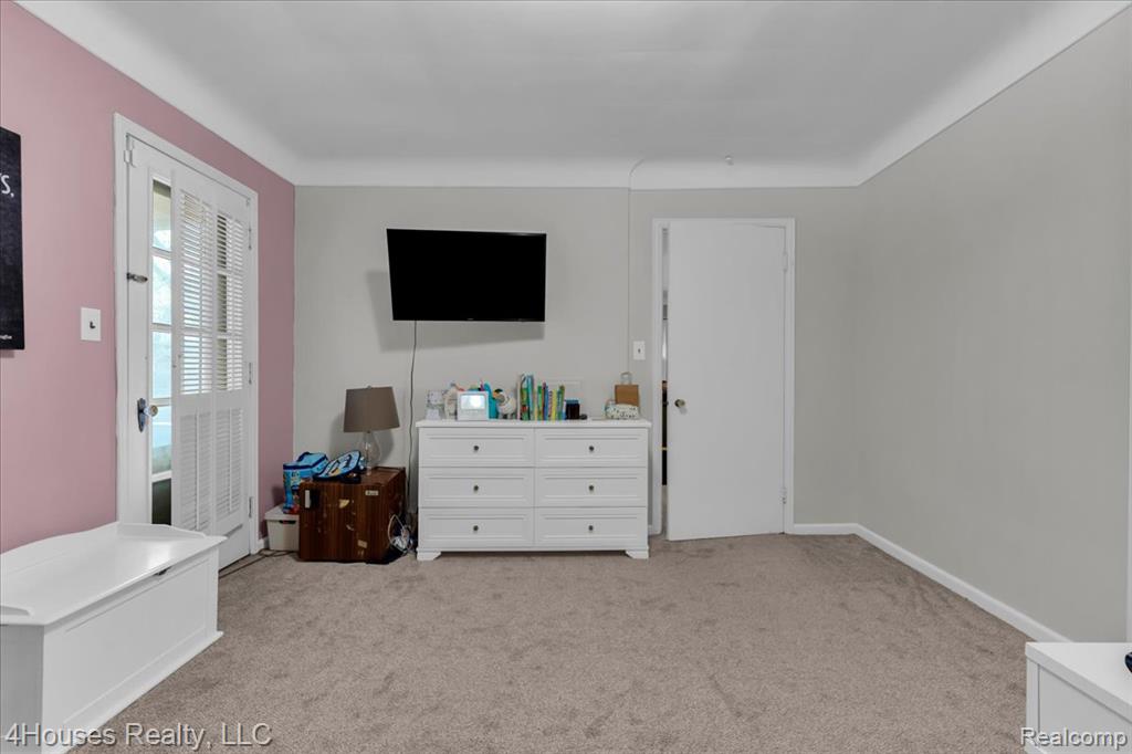 18092 Muirland Street, Detroit, MI 48221 — Photo 17