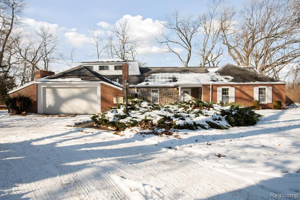 4300 W BACON Road, Hillsdale, MI 49242 — Photo 2