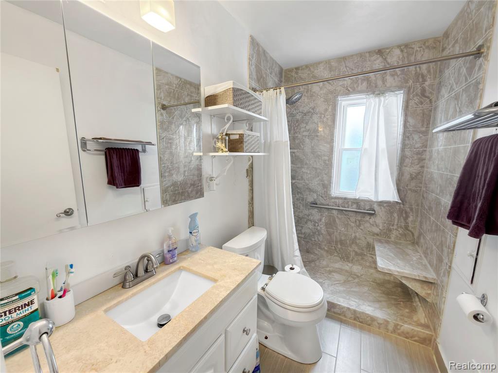 6907 Orchard Avenue, Dearborn, MI 48126 — Photo 26
